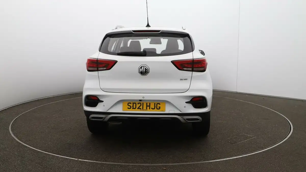 2021-mg-zs-suv-10t-gdi-exclusive-big-49