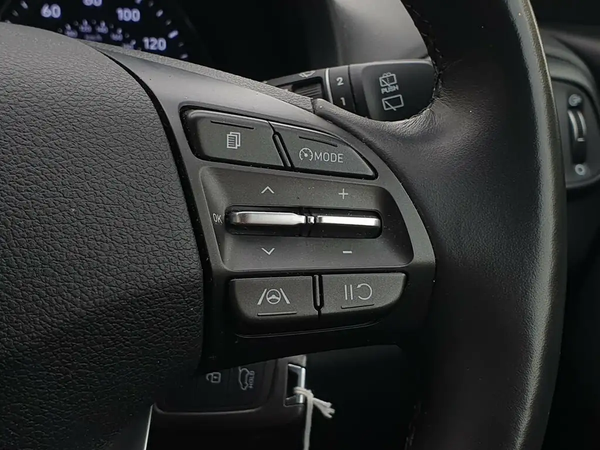 2021-hyundai-i30-10-t-gdi-se-connect-hatchback-big-22