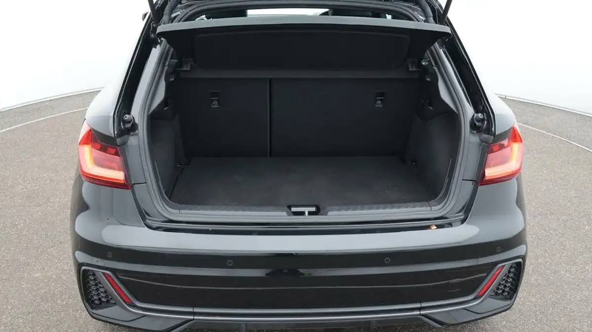 2022-audi-a1-10-25-tfsi-s-line-big-17