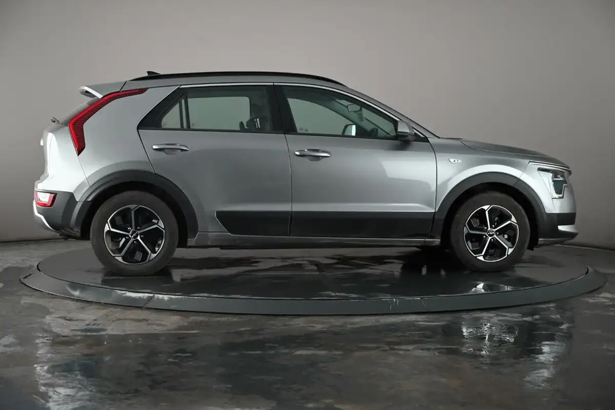 2022-kia-niro-16-gdi-139bhp-hev-132kwh-big-23