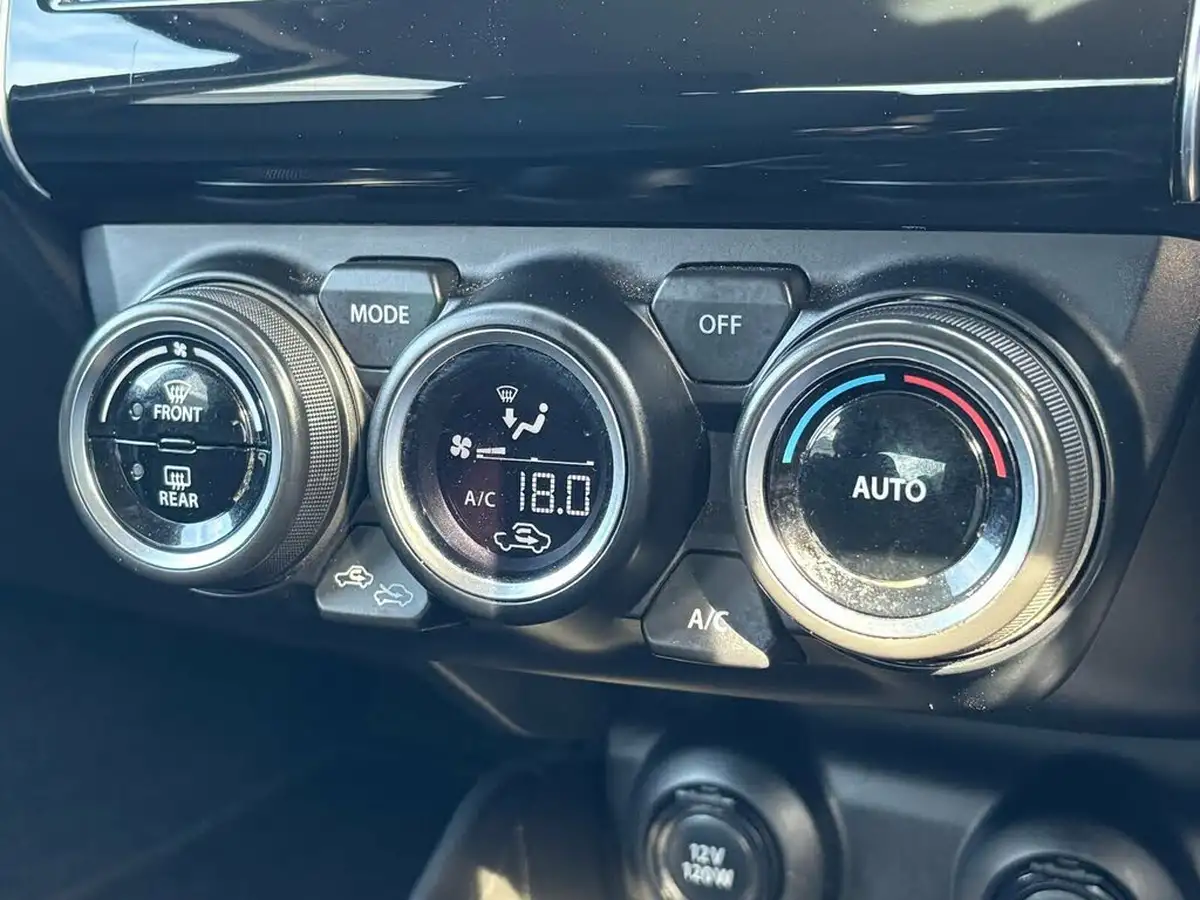 2019-suzuki-swift-10-boosterjet-sz5-shvs-big-19