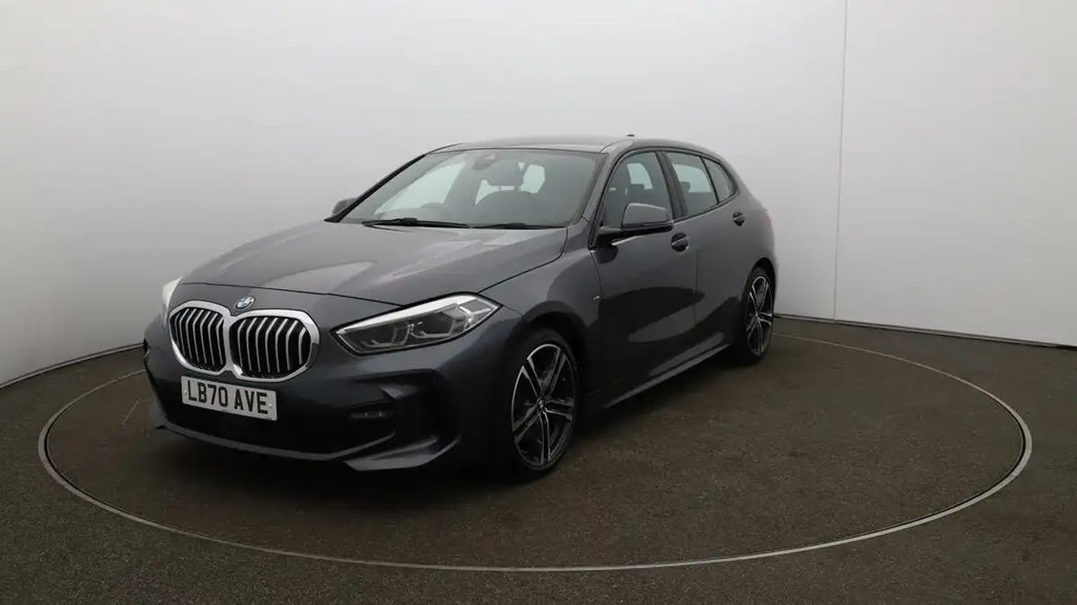 2020-bmw-1-series-20td-118d-m-sport-big-30