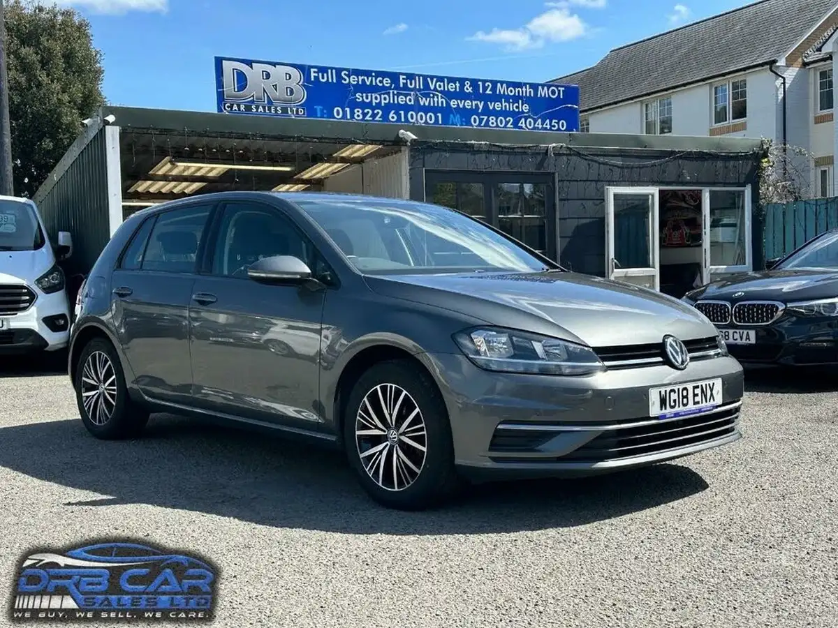 2018-volkswagen-golf-14-tsi-se-hatchback-5d-big-0