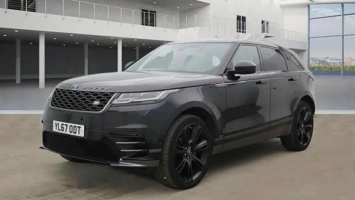 2017-land-rover-range-rover-velar-20-p250-r-dynamic-se-big-4