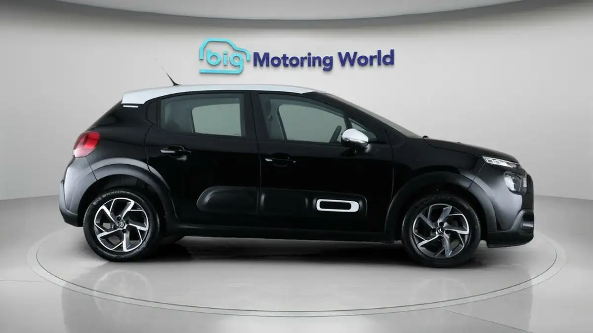 2021-citroen-c3-12-puretech-shine-83ps-big-8