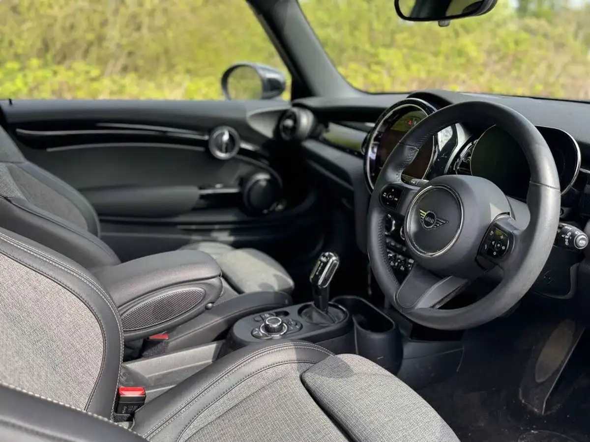 2021-mini-cooper-e-cooper-s-2-big-8