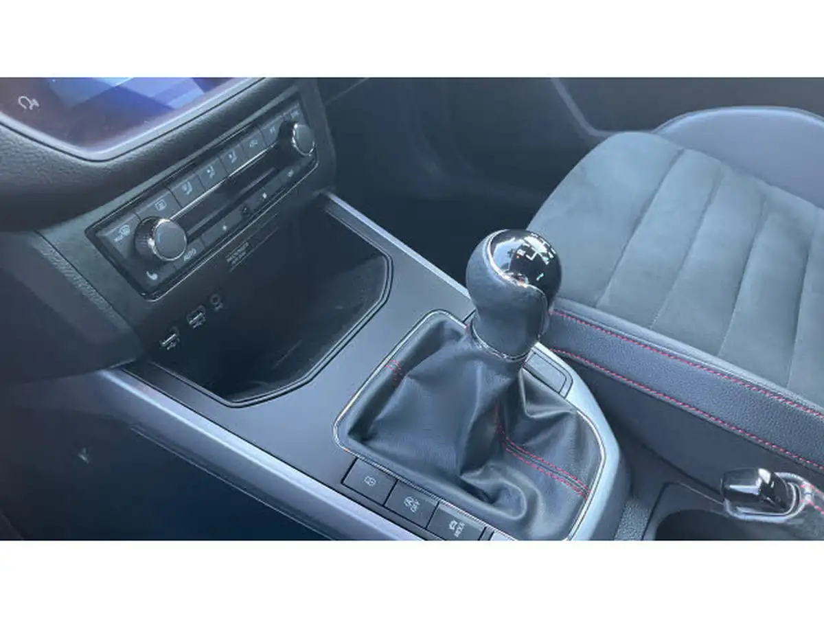 2020-seat-arona-10-tsi-fr-sport-115ps-big-12