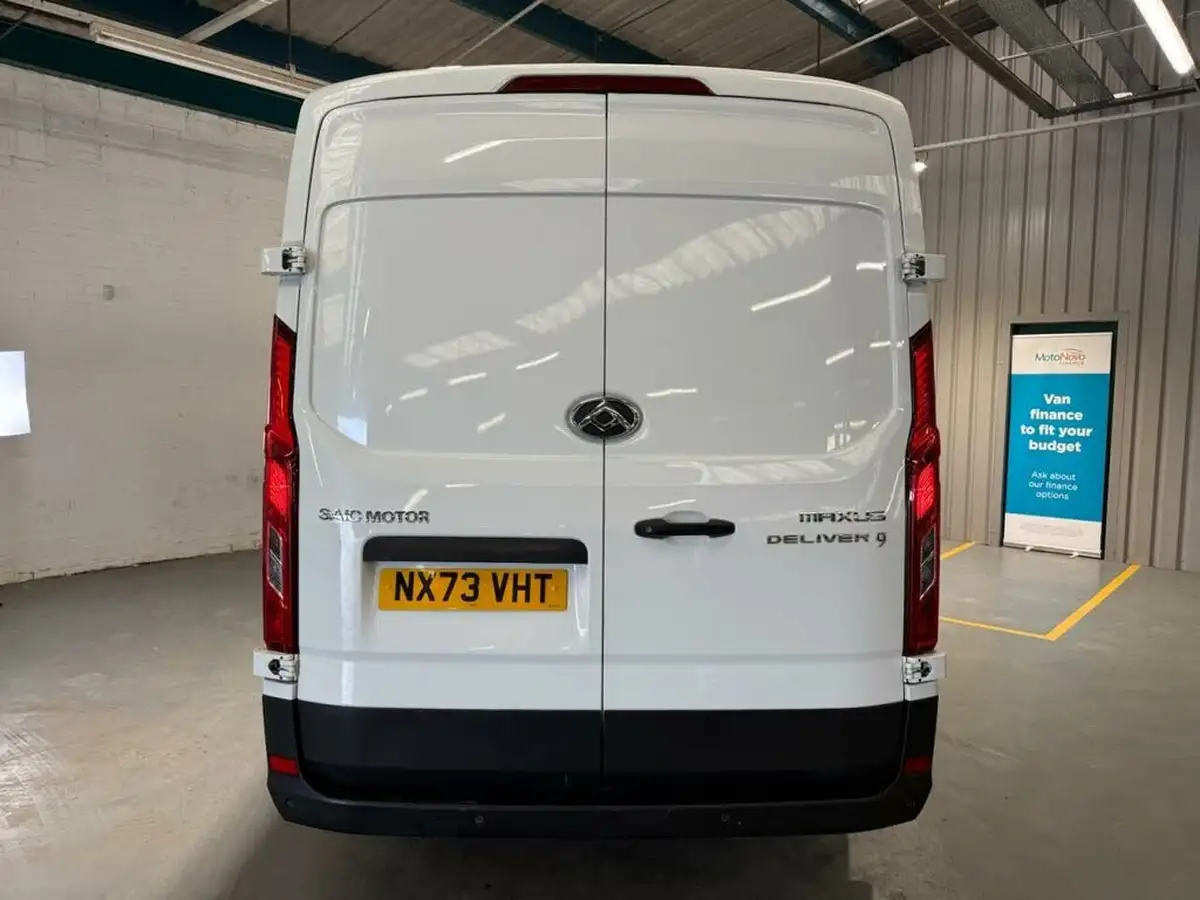 2023-maxus-deliver-9-big-11