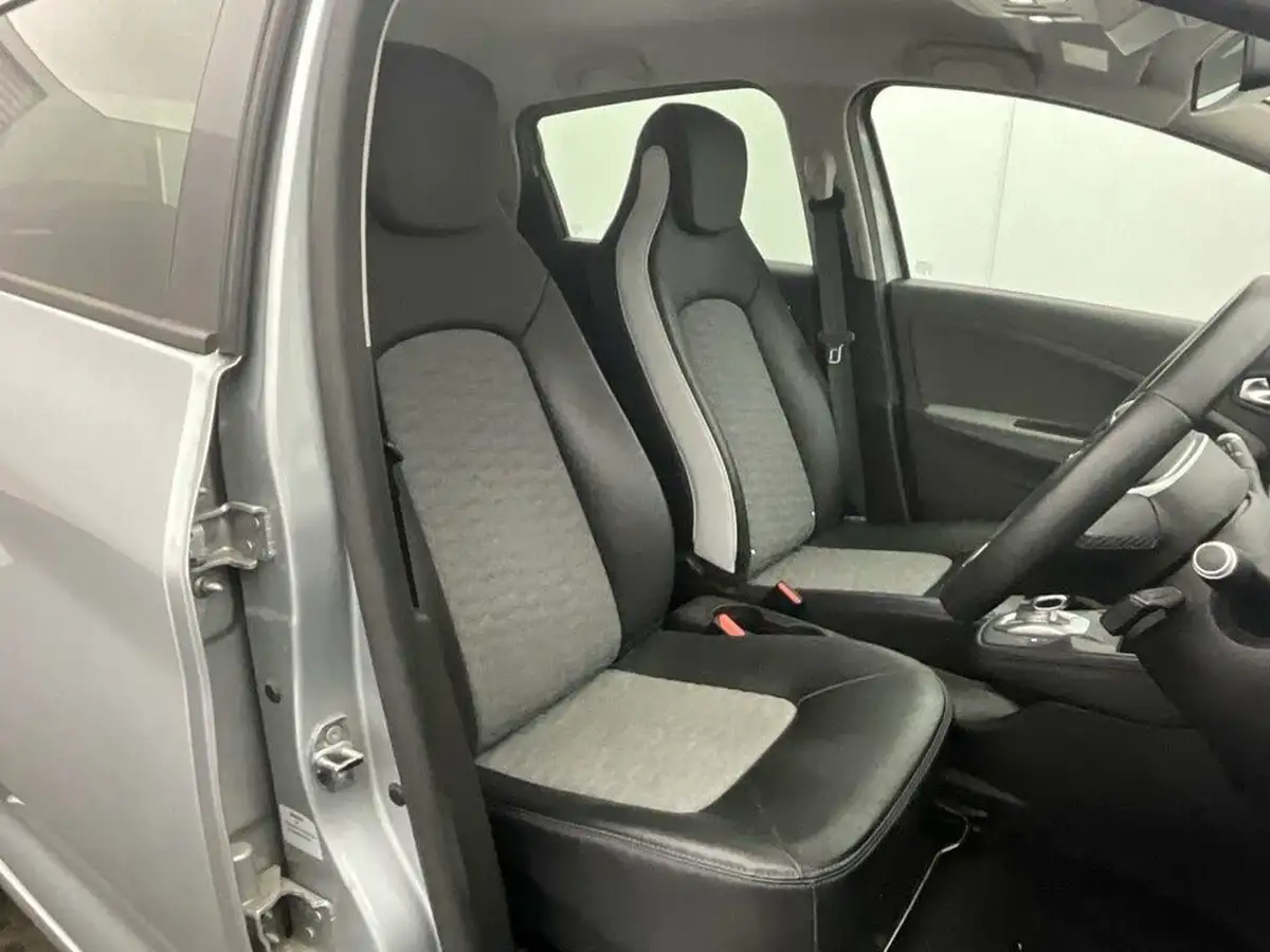 2021-renault-zoe-e-i-gt-line-rapid-charge-big-9
