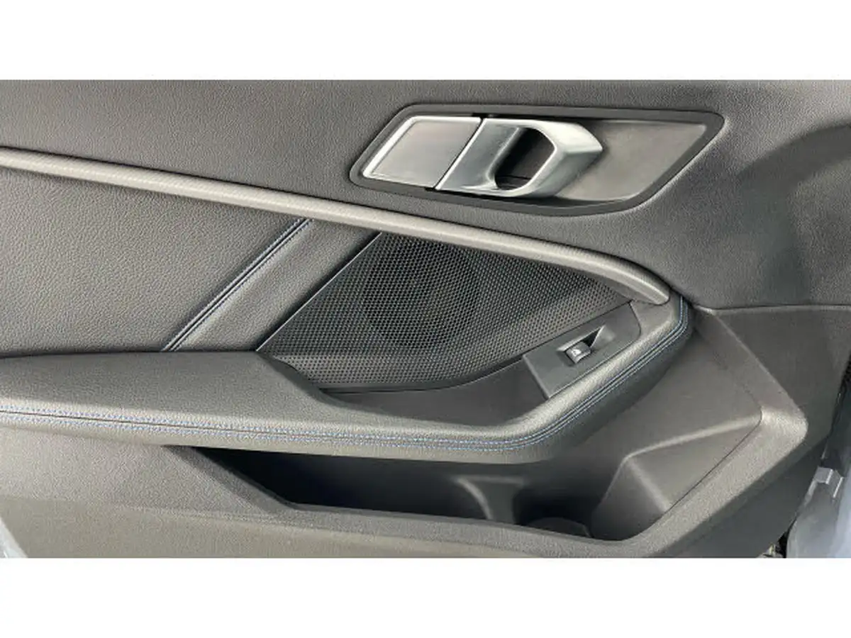 2021-bmw-2-series-20-m235i-xdrive-big-25