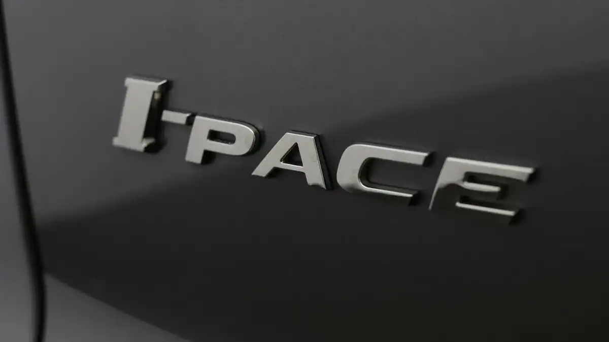 2020-jaguar-i-pace-ev400-hse-big-20