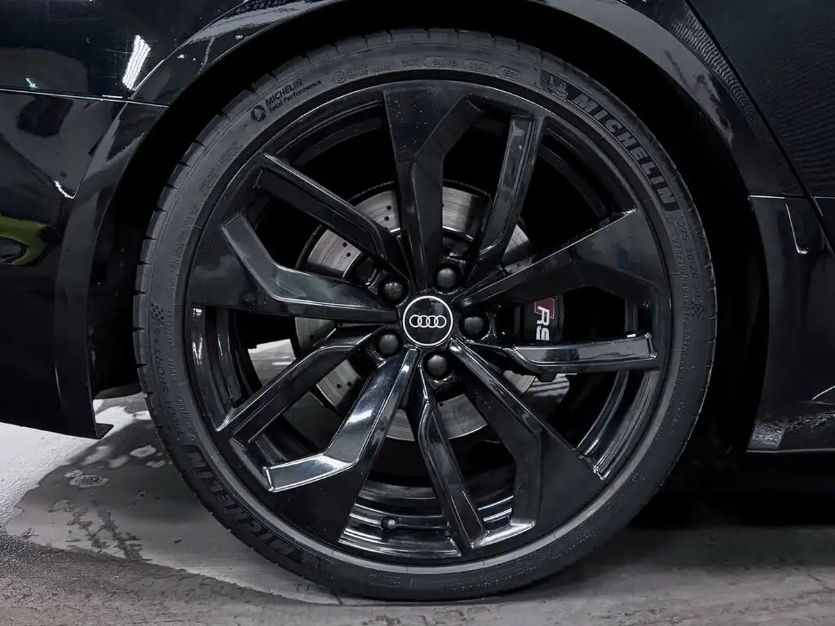 2021-audi-rs4-avant-29-tfsi-big-51