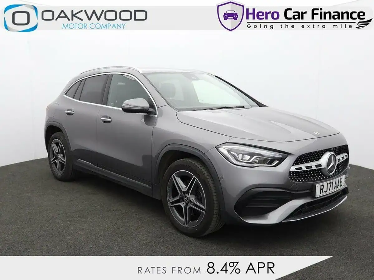 2021-mercedes-benz-gla-class-big-0