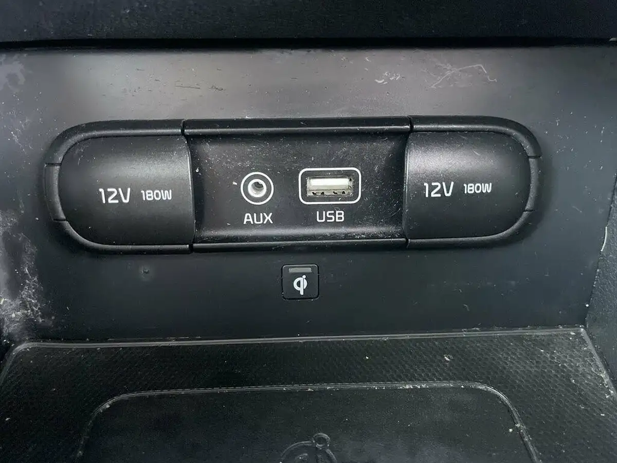 2017-kia-niro-16-gdi-3-156kwh-lithium-ion-big-45