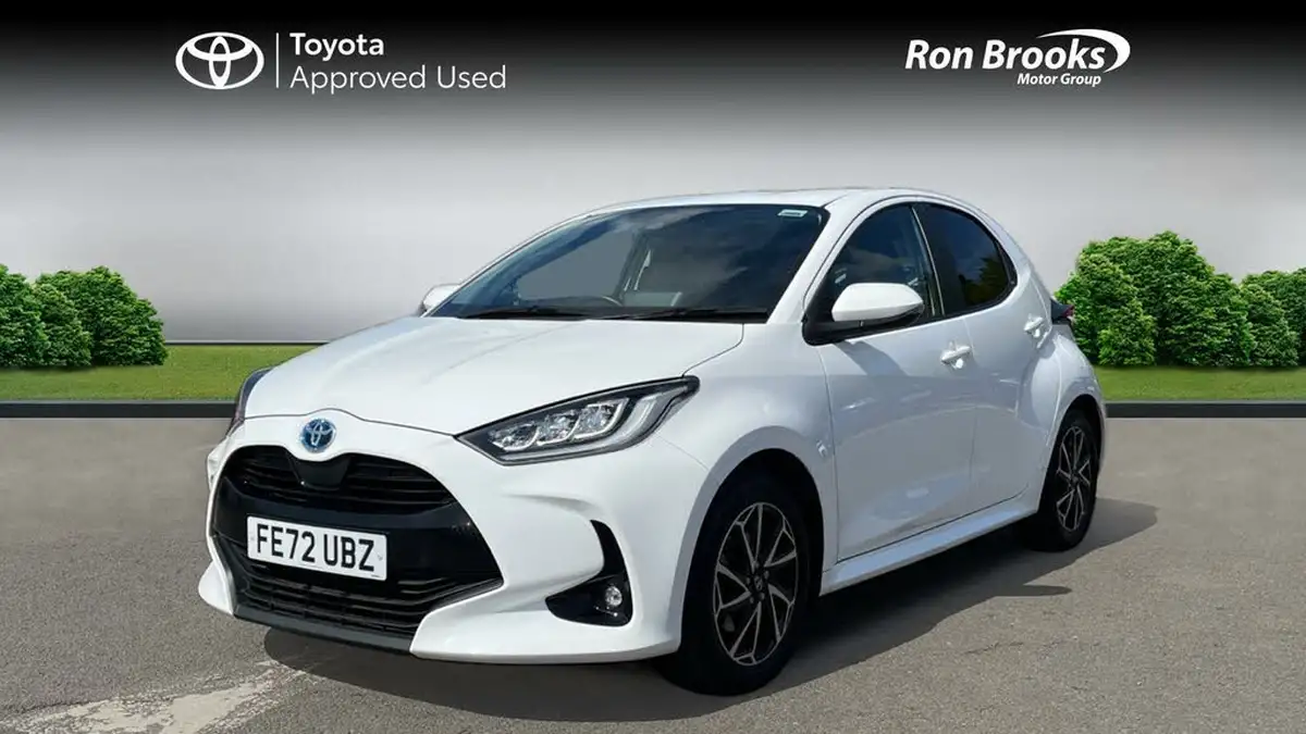 2022-toyota-yaris-15-vvt-i-design-big-2