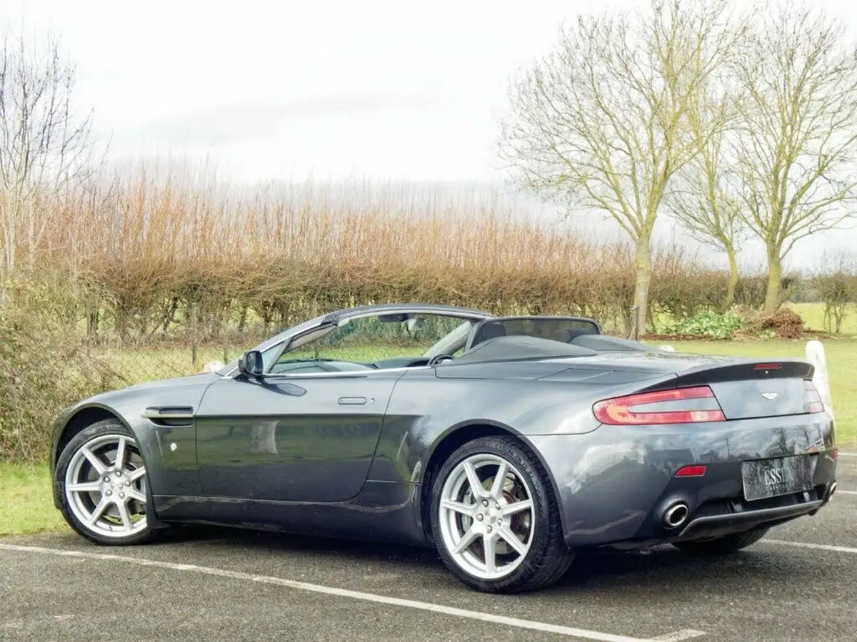 2007-aston-martin-vantage-43-roadster-convertible-big-11