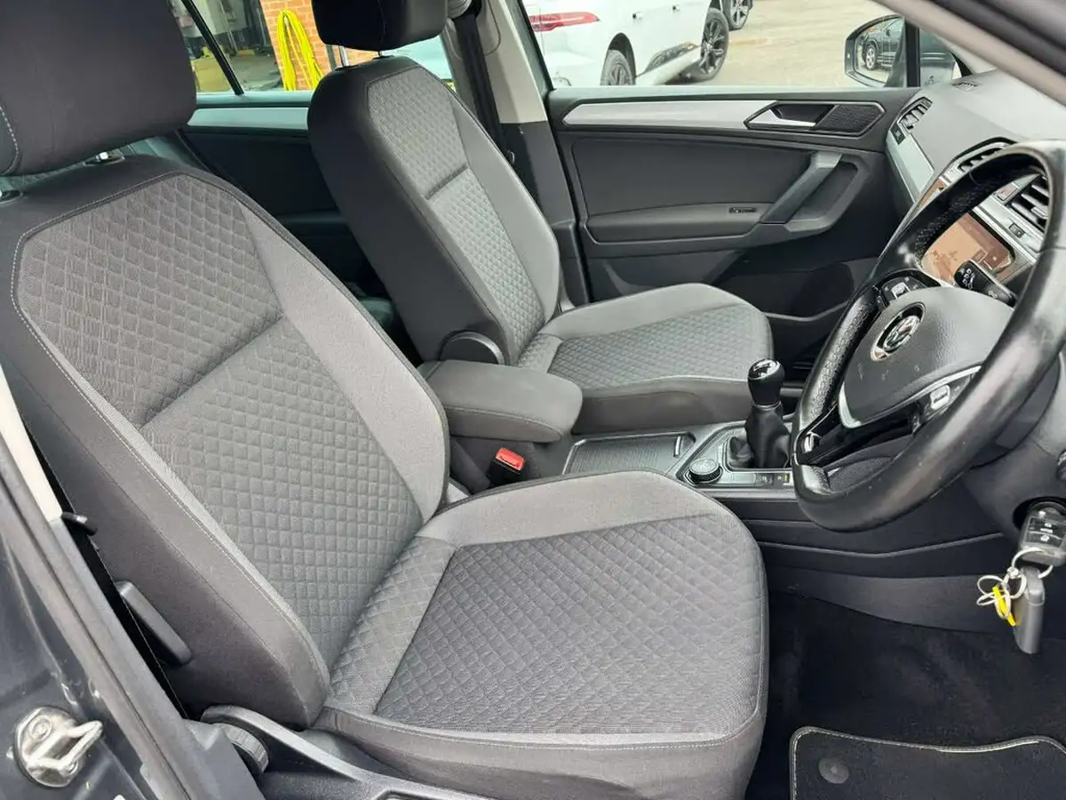 2018-volkswagen-tiguan-14-tsi-se-navigation-150ps-4motion-act-ss-big-13