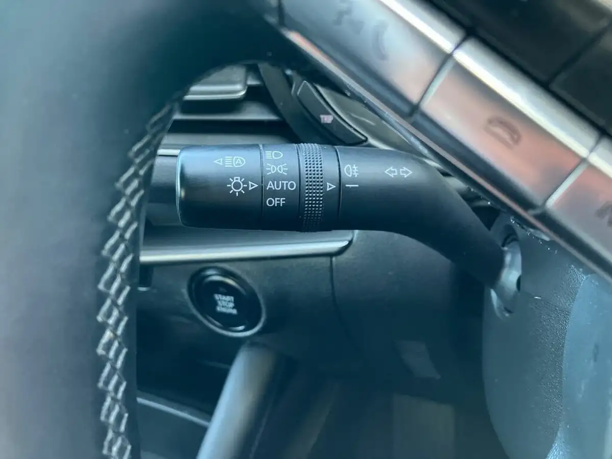 2022-mazda-mazda3-20-se-l-big-26