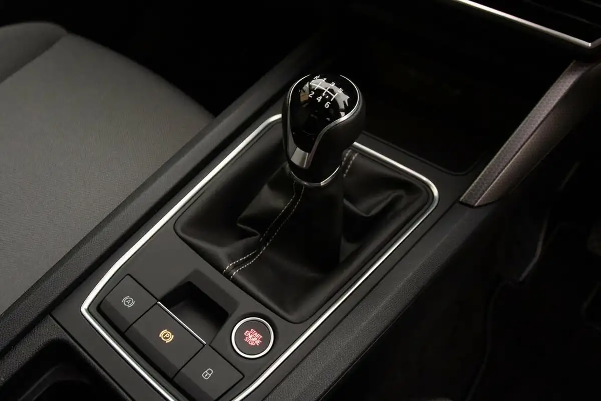 2024-seat-leon-15-tsi-se-dynamic-hatchback-big-31