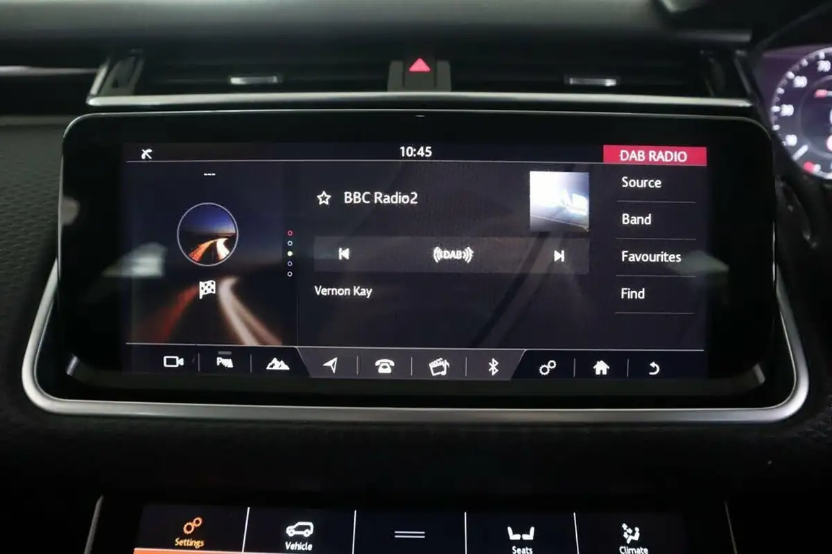 2018-land-rover-range-rover-velar-20-d240-r-dynamic-se-ss-big-33