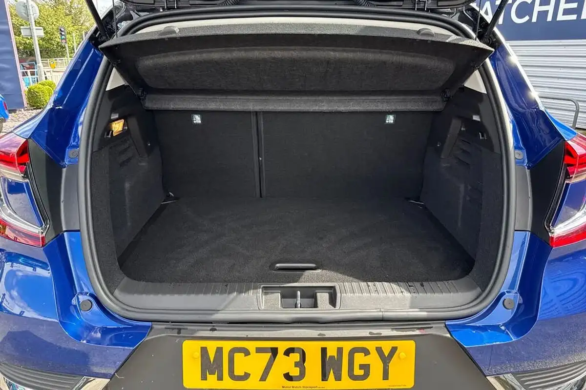 2023-renault-captur-16-techno-145ps-full-big-6