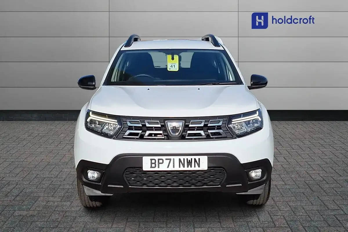 2022-dacia-duster-10-tce-comfort-100bhp-bi-fuel-station-wagon-5d-big-6
