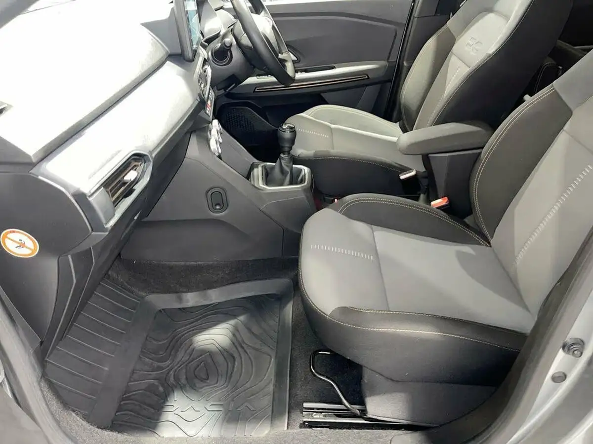 2024-dacia-jogger-10-tce-extreme-big-17