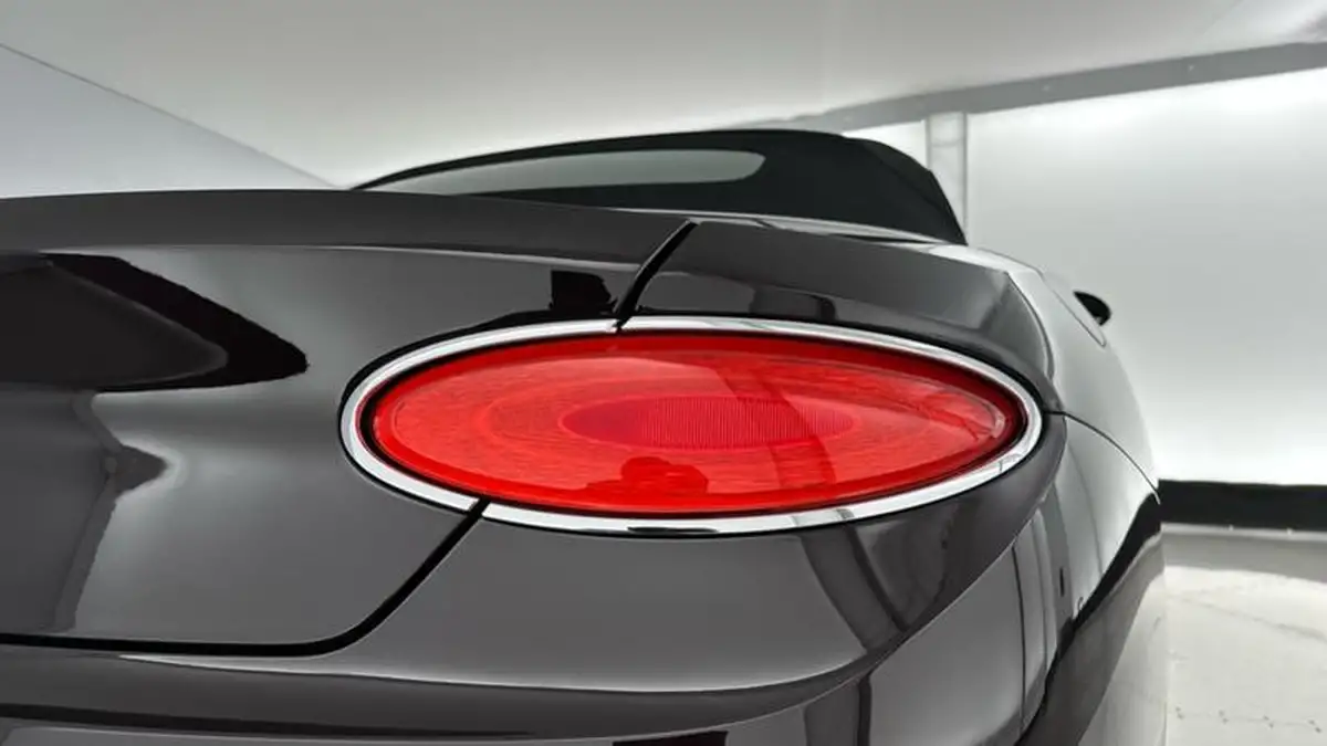2021-bentley-continental-60-gt-635ps-convertible-big-9