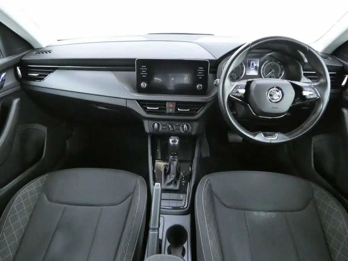 2020-skoda-kamiq-15-tsi-se-dsg-big-15