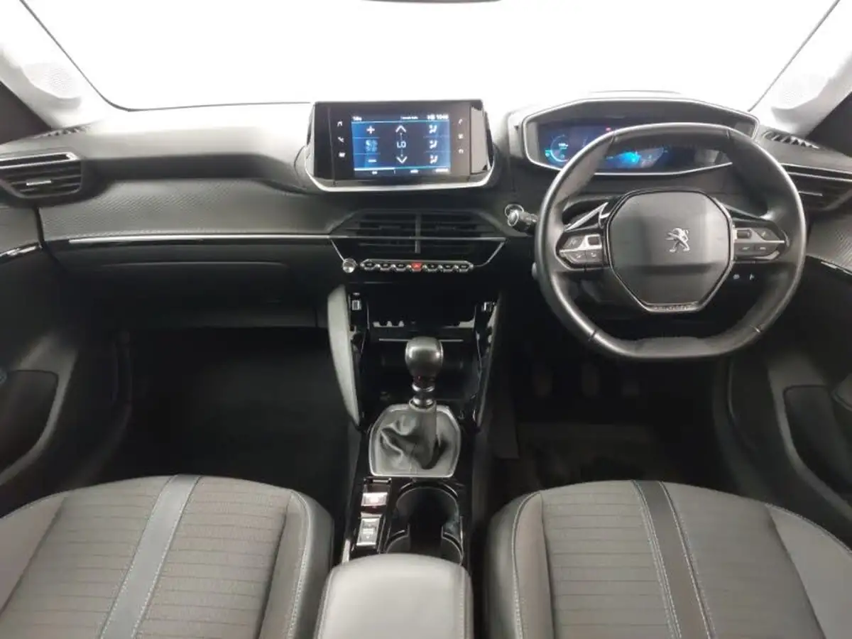 2021-peugeot-208-12-puretech-allure-premium-100bhp-big-2