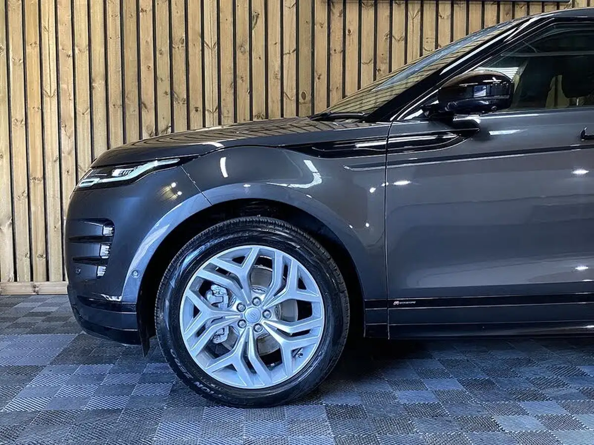 2021-land-rover-range-rover-evoque-15-p300e-r-dynamic-se-big-50