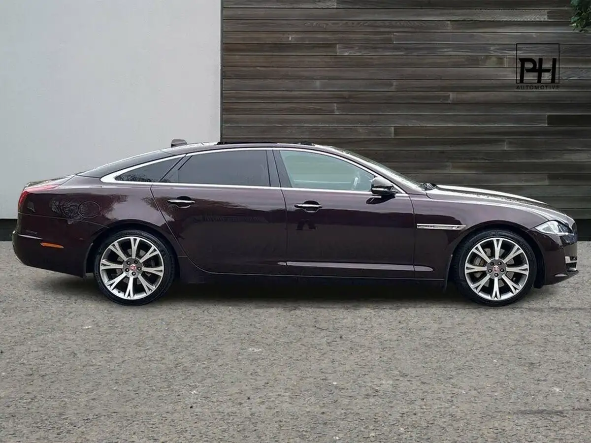 2019-jaguar-xj-series-30td-xj-portfolio-lwb-big-4