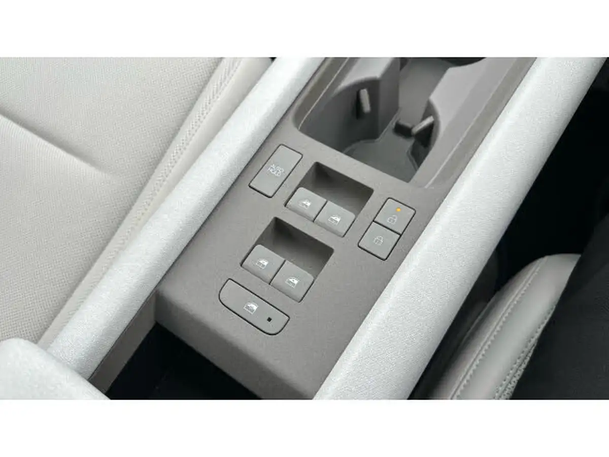 2024-hyundai-ioniq-6-e-ultimate-325ps-dual-motor-awd-big-26