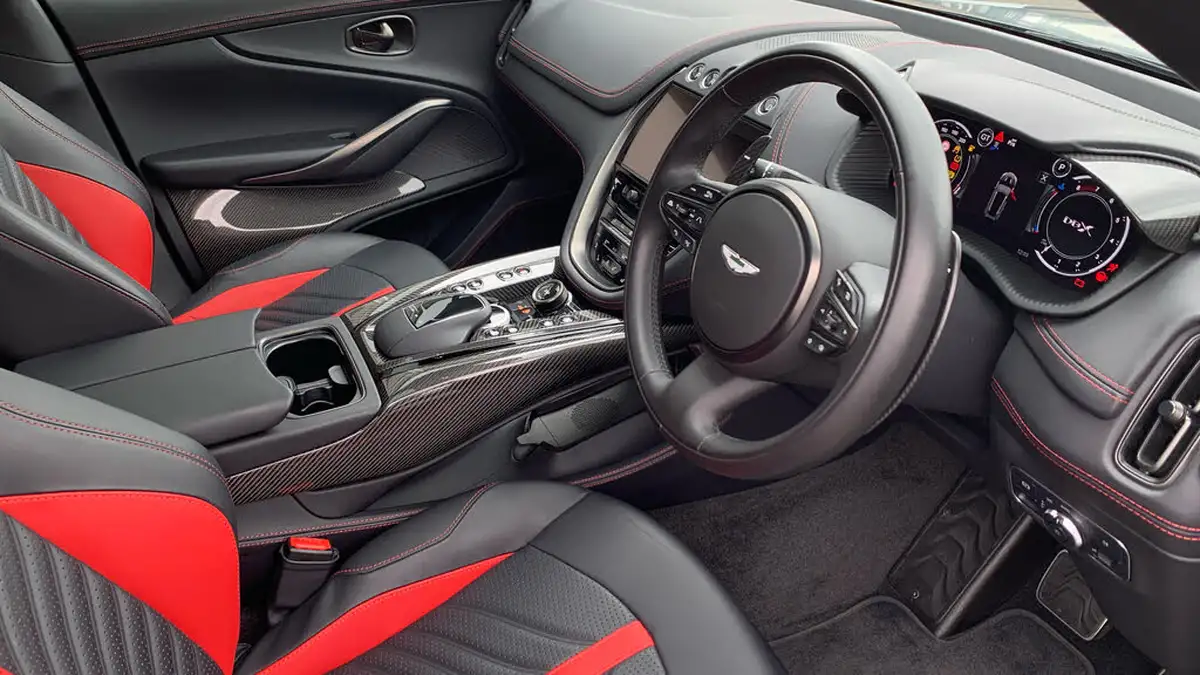 2023-aston-martin-dbx-40-v8-big-2