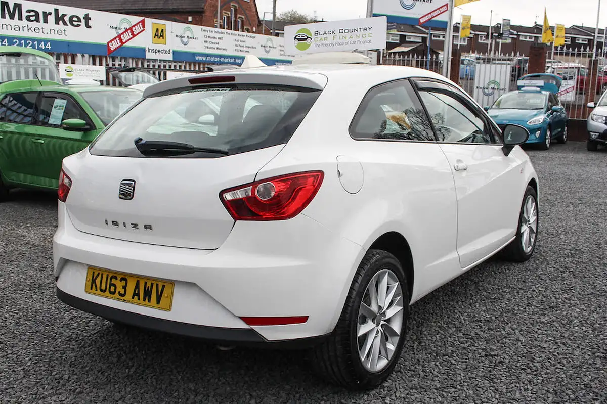 2013-seat-ibiza-14-toca-16v-84ps-sportcoupe-3d-big-2