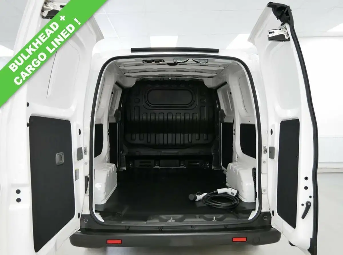 2021-nissan-env200-e-acenta-glaz-packcold-pckmesh-part-wallnav-big-12