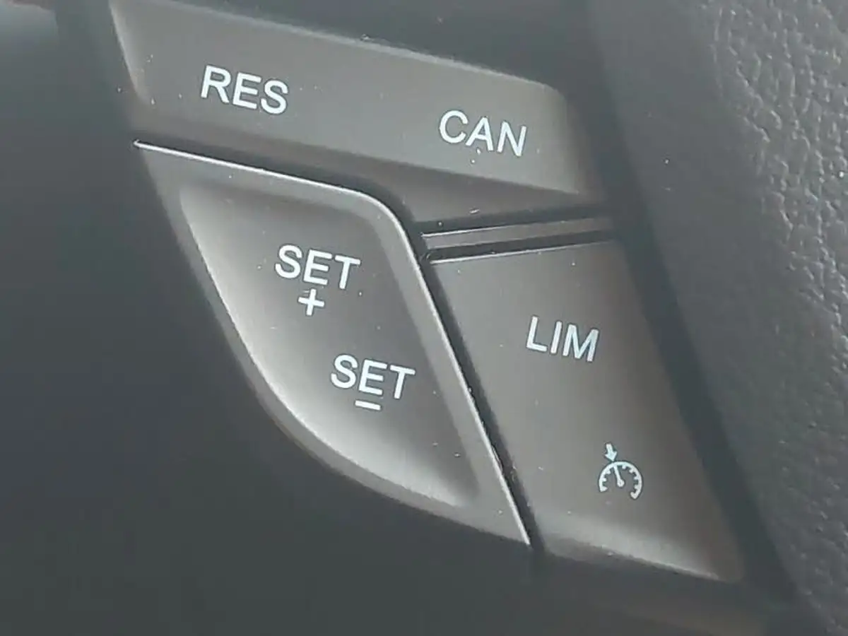 2019-ford-ecosport-10t-st-line-125ps-big-14