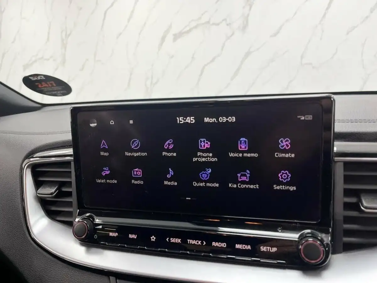 2022-kia-ceed-15-t-gdi-gt-line-big-21