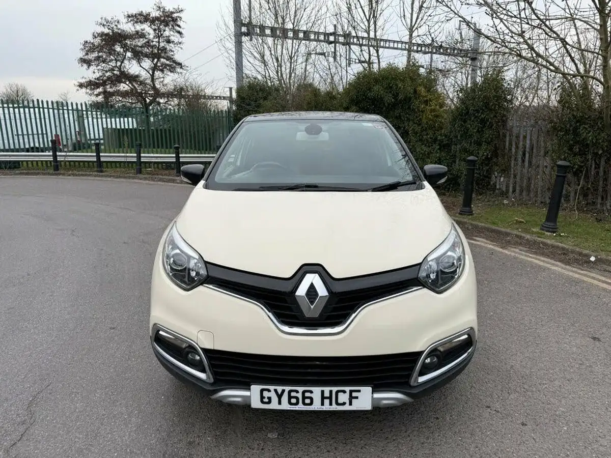 2016-renault-captur-09-signature-nav-big-7