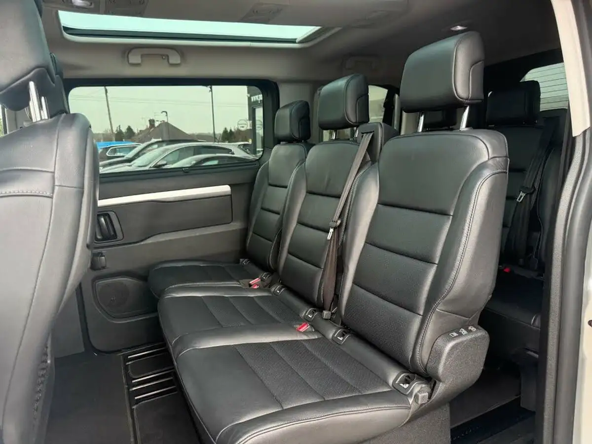 2019-peugeot-traveller-20-bluehdi-allure-20-bluehdi-150ps-standardss-big-46