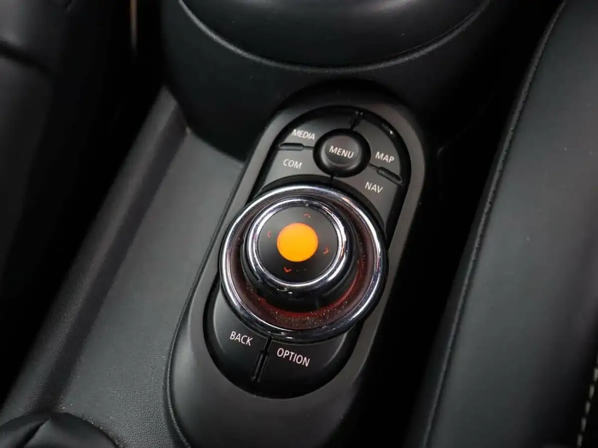 2018-mini-cooper-20-cooper-s-series-ii-ss-hatchback-3d-big-18