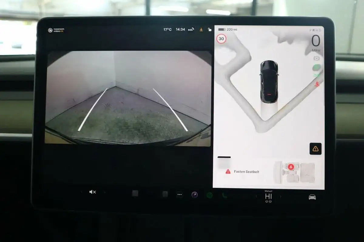 2023-tesla-model-y-e-performance-big-48