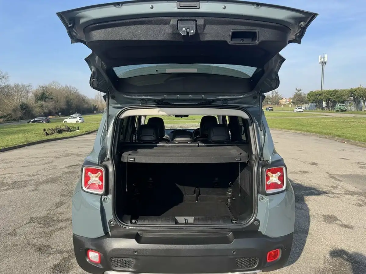 2015-jeep-renegade-16-multijet-ii-limited-ss-big-16
