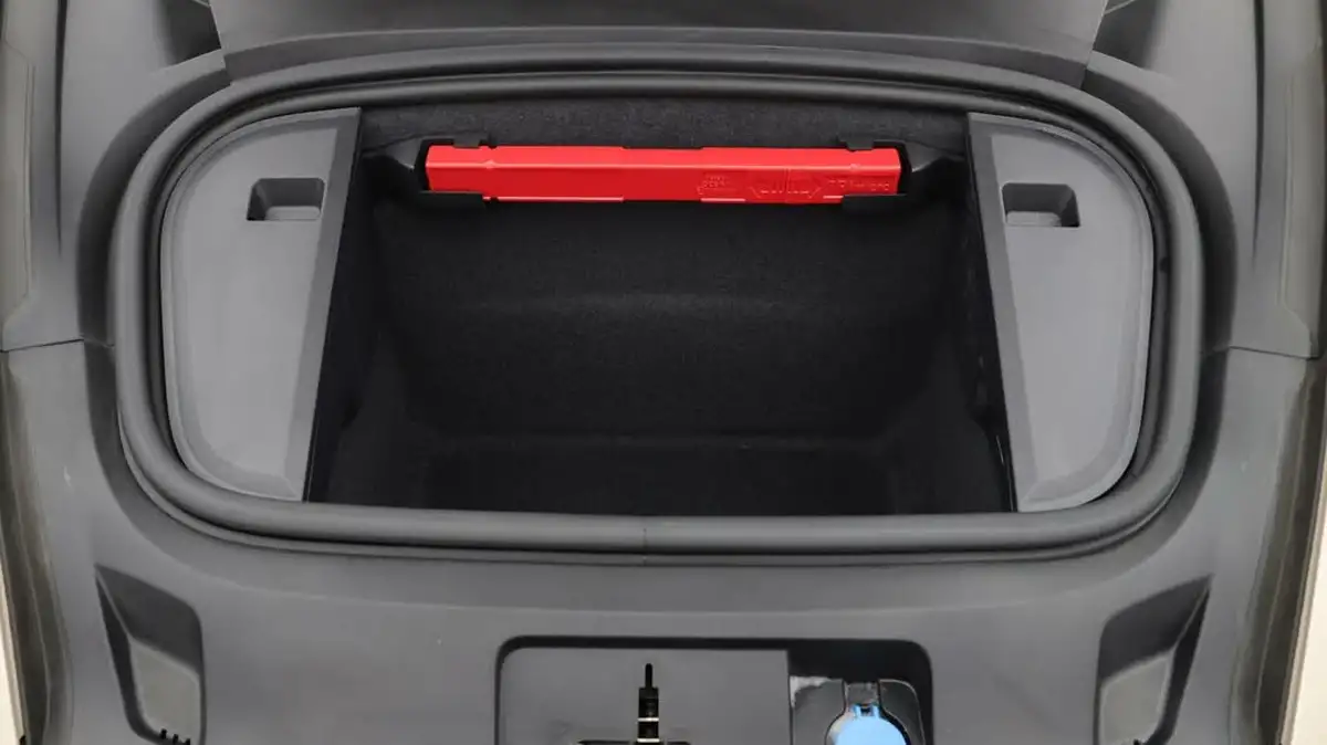 2021-porsche-taycan-e-4s-571ps-performance-battery-plus-big-18