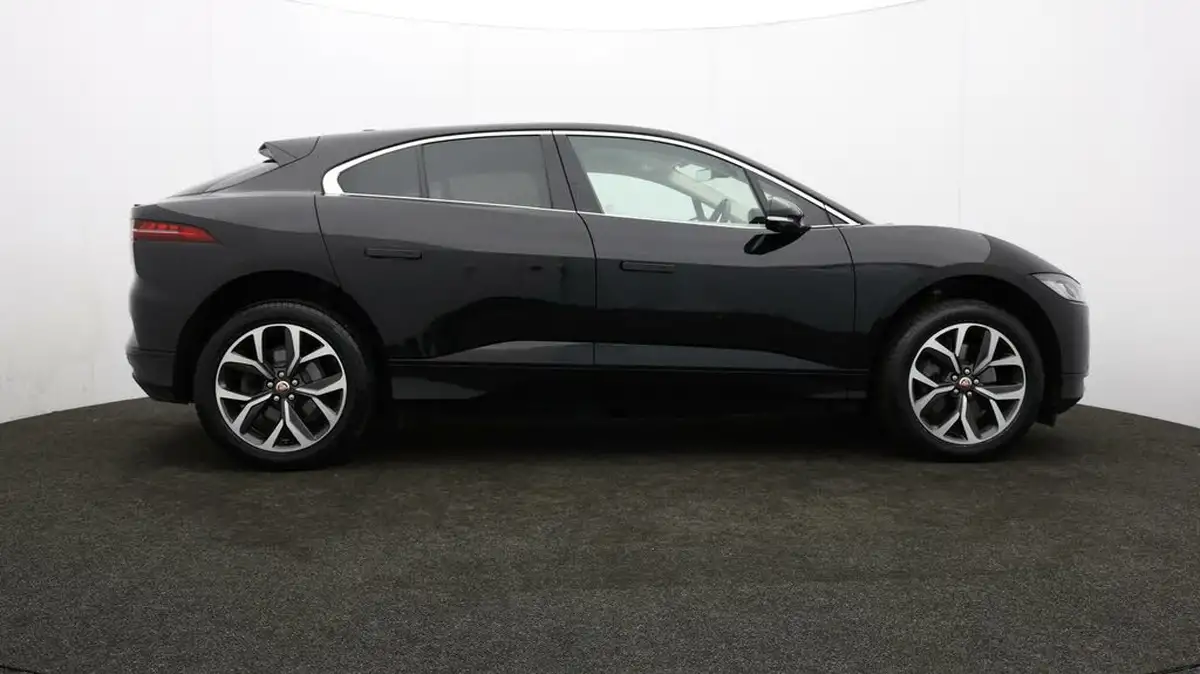 2021-jaguar-i-pace-ev400-hse-big-33
