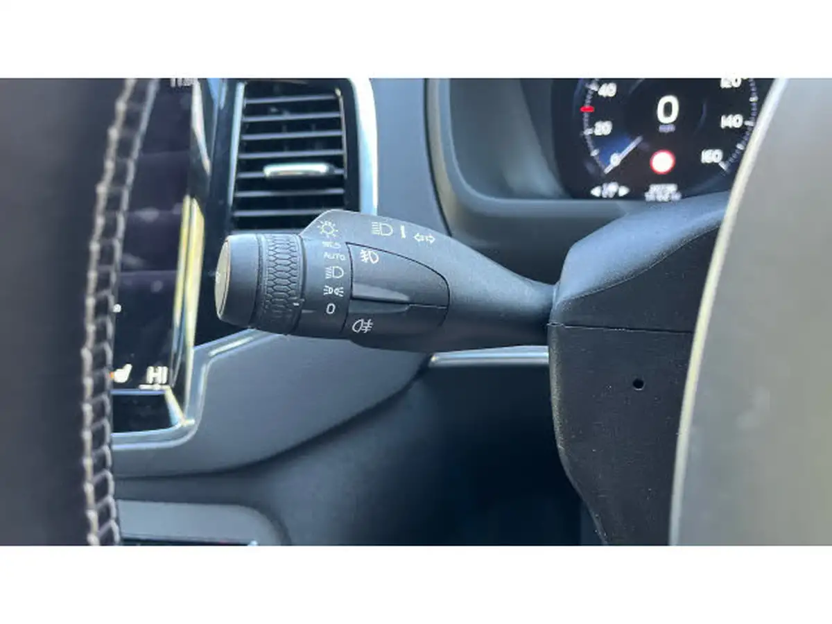2019-volvo-xc90-20-t8-r-design-390bhp-big-23