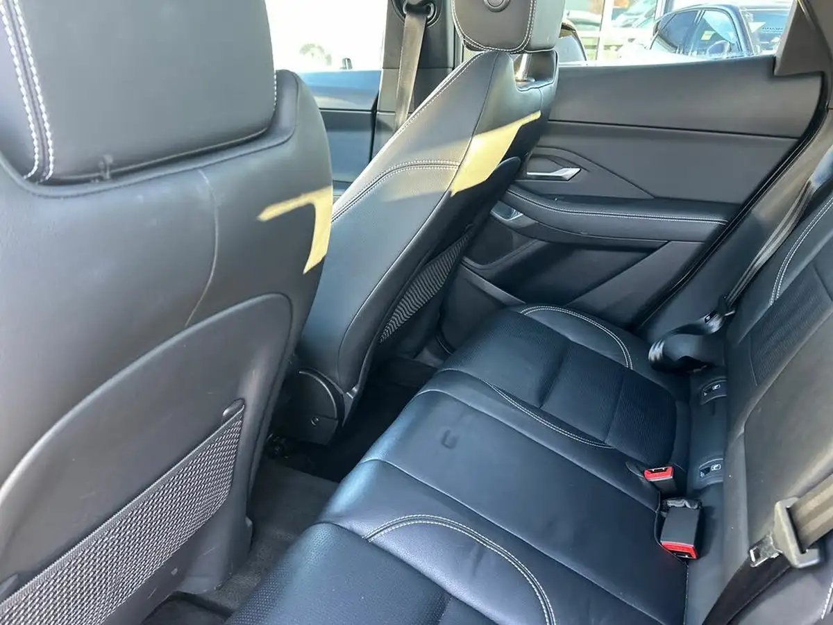 2021-jaguar-e-pace-20-d200-r-dynamic-se-big-30
