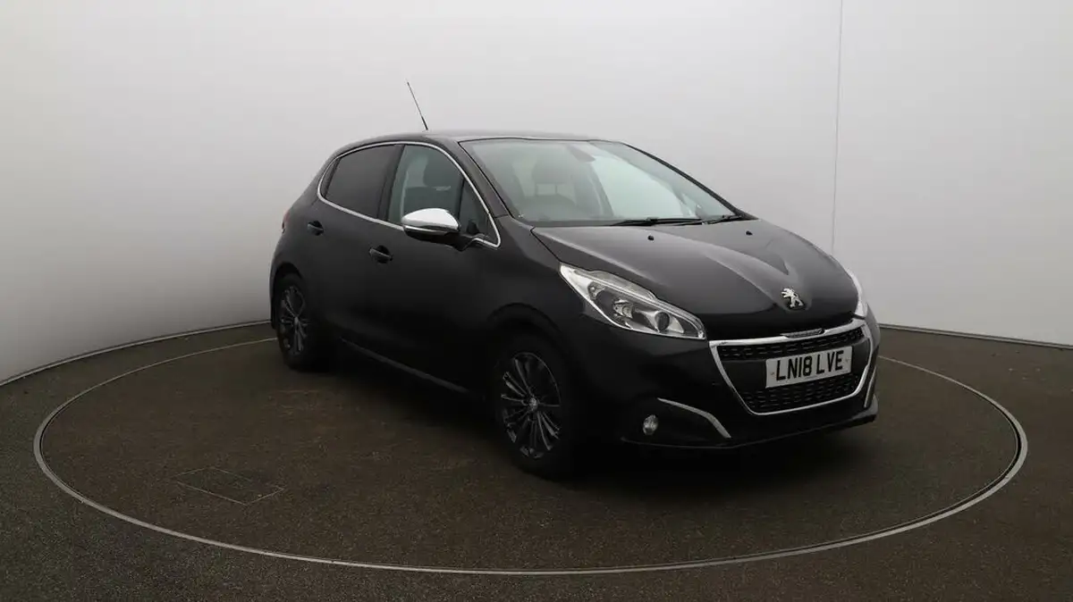 2017-peugeot-208-12-puretech-allure-110bhp-ss-5d-eat6-big-34