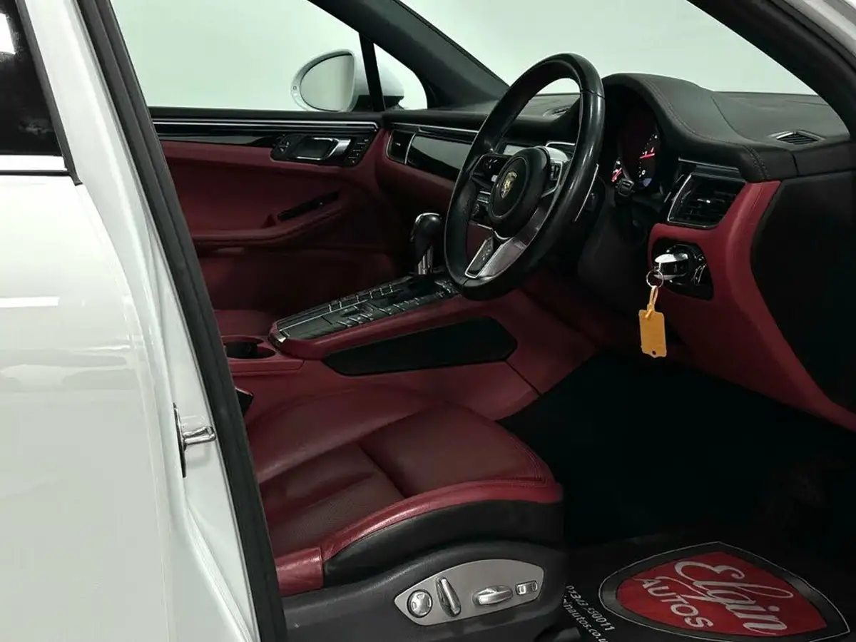 2014-porsche-macan-30td-s-big-23