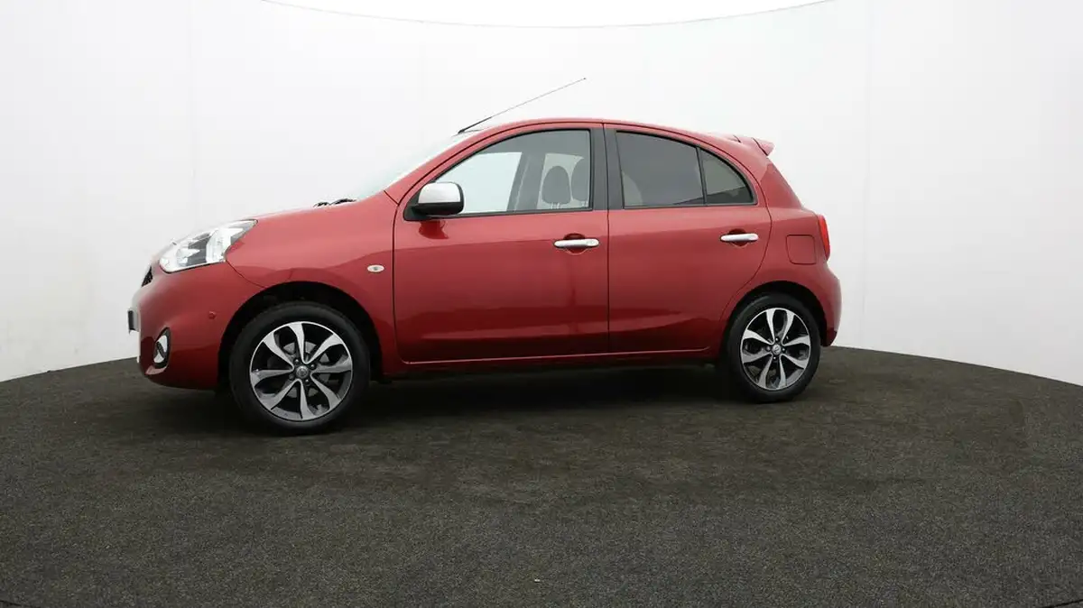 2017-nissan-micra-12-n-tec-big-57